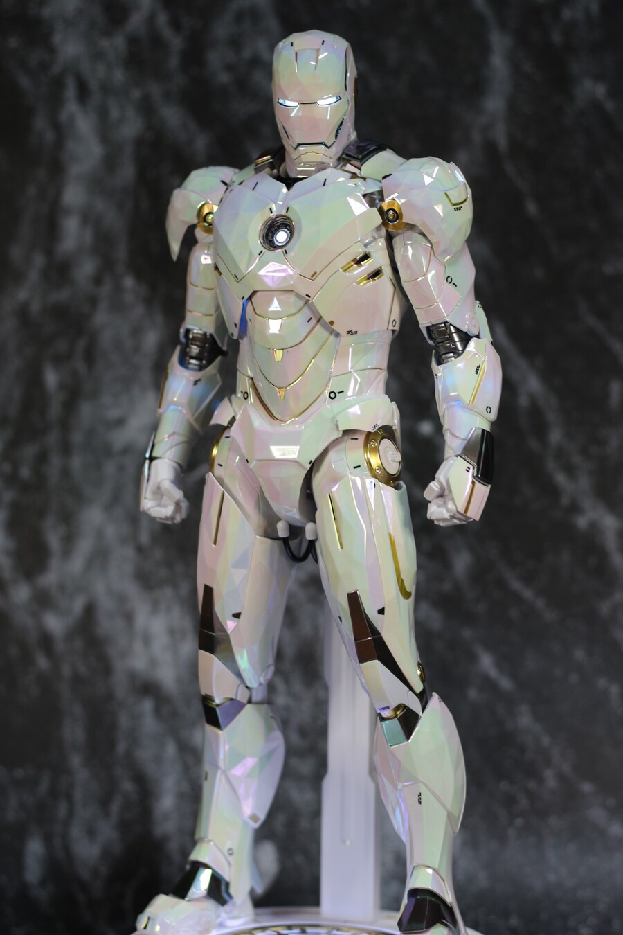 [핫토이] 아이언맨 마크4 프랙탈아머 서브제로_5.jpg