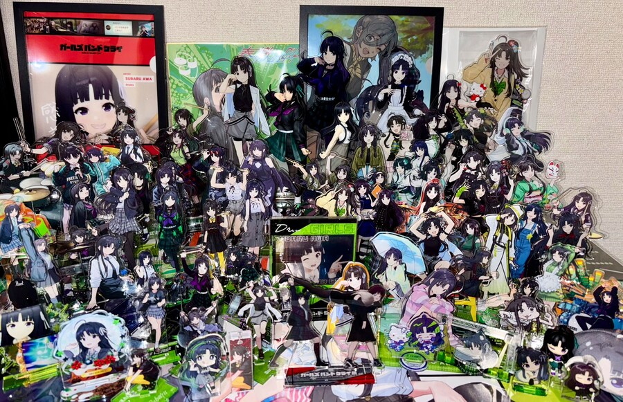 걸밴크) 굿즈 장사팔이 하는 못된놈들.jpg_1.jpg