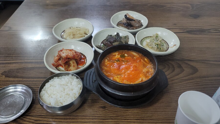 6000원 순두부 찌개_1.jpg