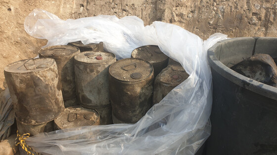 옛날에 미군 통조림 같은걸 빼돌렸다는게 긴빠이랑은 조금 다른게_1.jpg