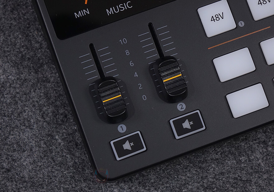 2채널 XLR로 더 완벽하게 돌아온 가성비 오인페! 마오노 AME2 Gen2_21.jpg