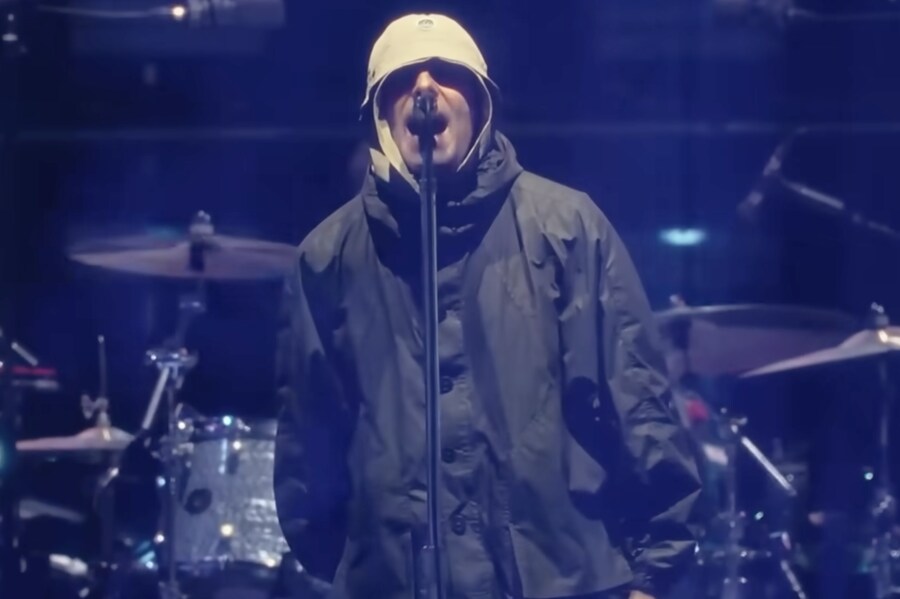 [질문] 혹시 이번 오아시스 리암 갤러거 옷 어떤 브랜드인지 아시는 분 계실까요?_1.png