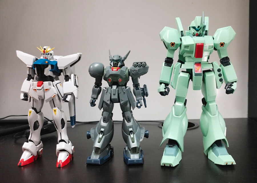 RE/100 데난 게_5.jpg