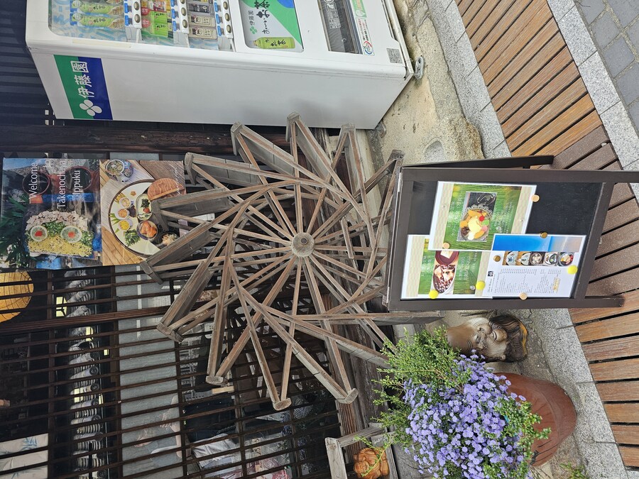 만성소화불량자의 8박9일 히로시마 여행 3일차 (타케하라1/2)_59.jpg