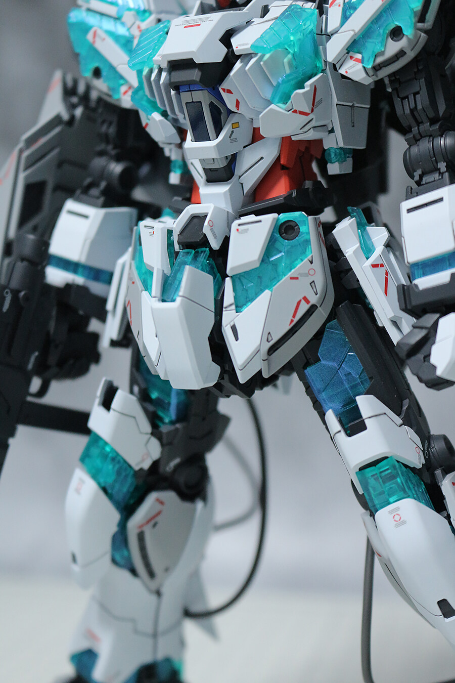 MG 내러티브 건담 Ver.Ka 완성_14.jpg