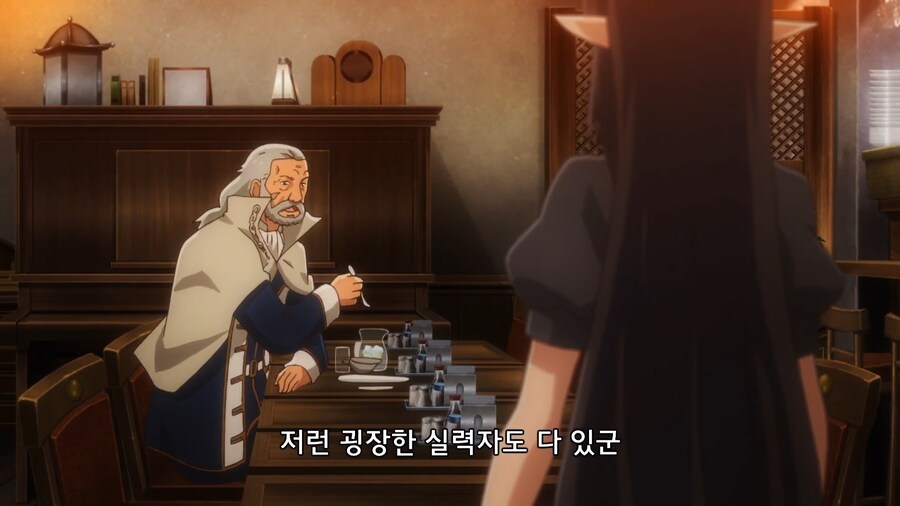 이세계식당]아는 사람과 모르는 사람의 반응 차이_4.jpg