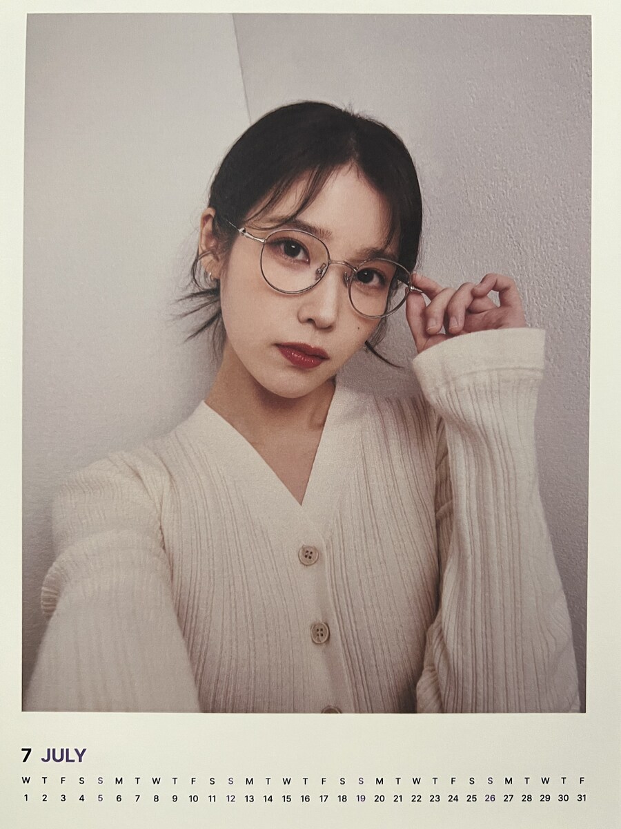2026 푸라닭 아이유 캘린더_7.jpg