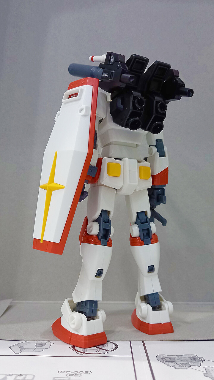 두 번째로 만든 HGUC 두바이 건담 + HGUC 머드록 백팩_2.jpg