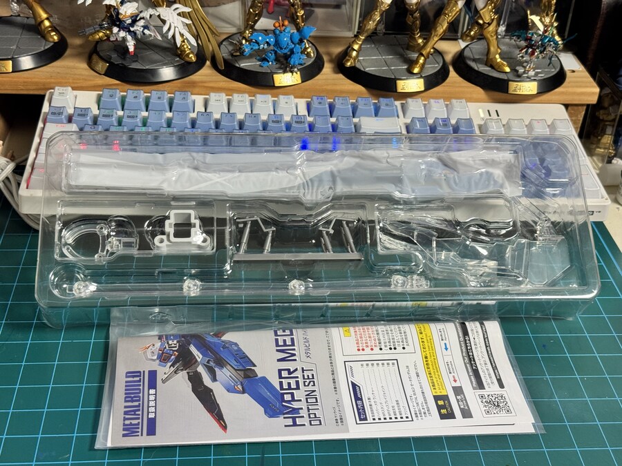 메탈빌드 하이퍼메가런쳐 옵션셋트 입니다._3.jpg