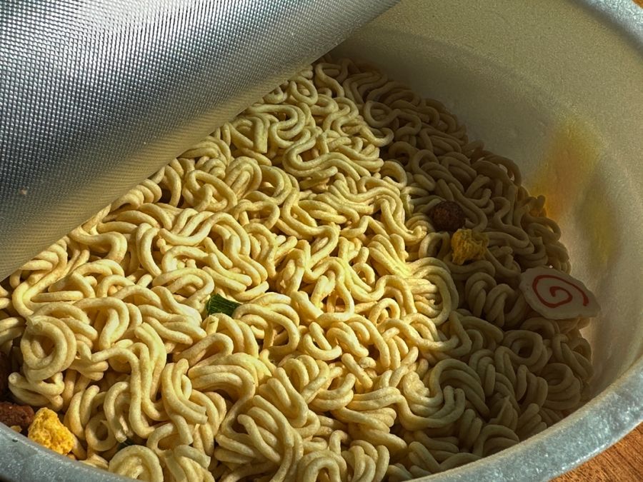 오뚜기 빅 육개장 사발면_4.jpg