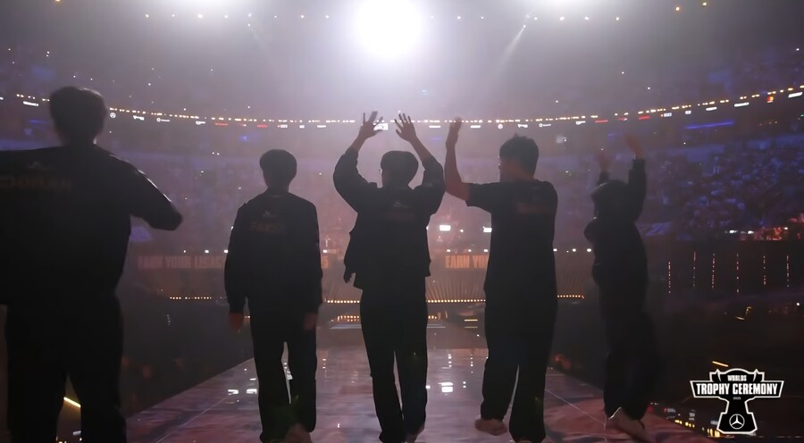 롤)T1 서커스의 끝_2.jpg