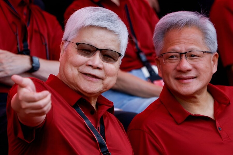 젠슨황은 TSMC 없이는 엔비디아도 없다고 AI산업에서 중요성을 강조_1.jpg