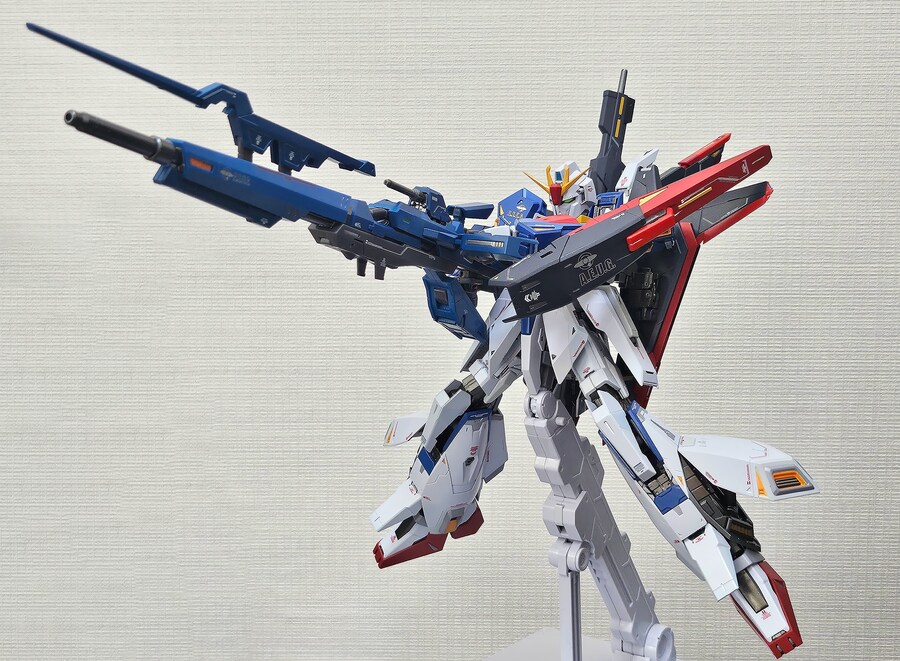 메탈빌드 하이퍼 메가 런쳐_2.png