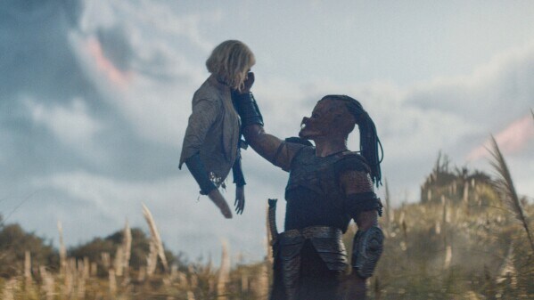 프레데터)이번작 주인공 프레데터 성격 요약_4.jpg