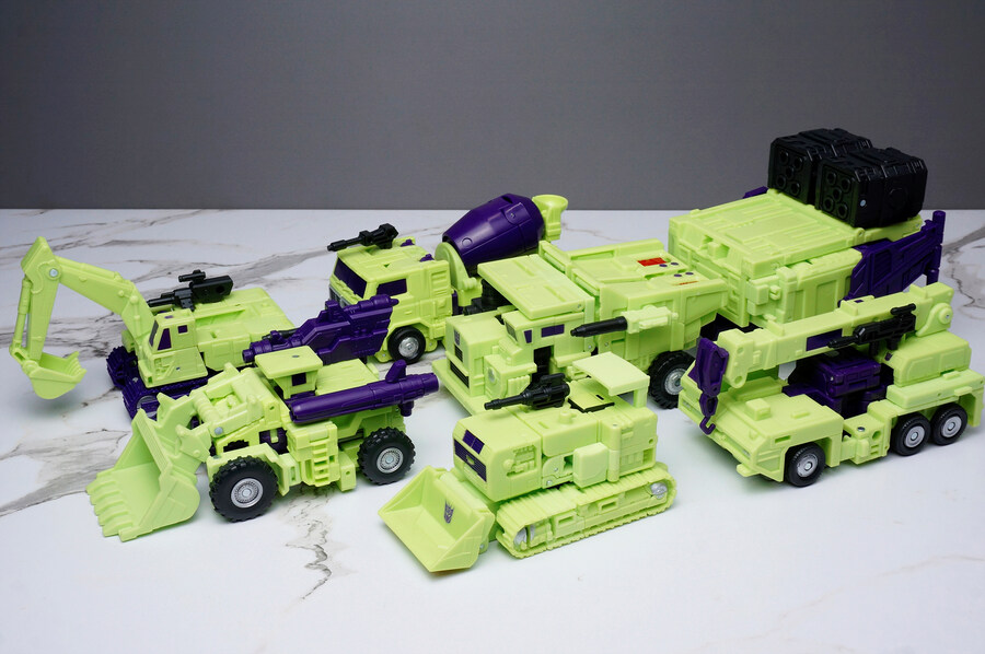 트랜스포머 SS86 데바스테이터_2.jpg