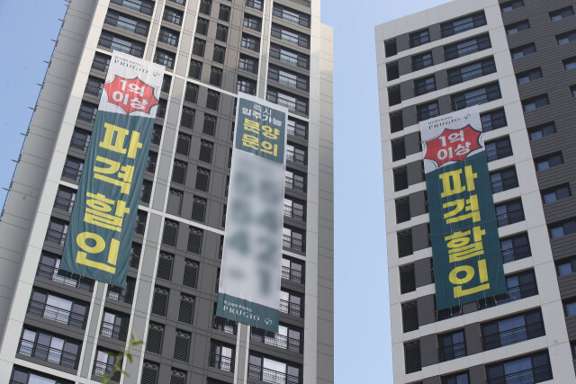 솔직히 코스피 개입은 문제의 일부에 불과함_1.jpg