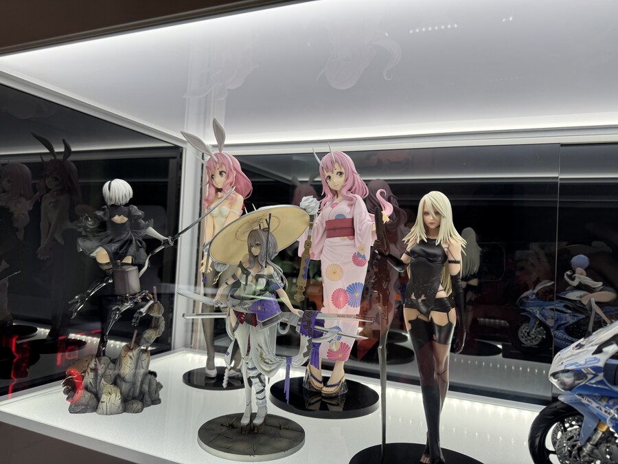 오늘 받은 1/4 슈나 기모노 ver 피규어_7.jpg