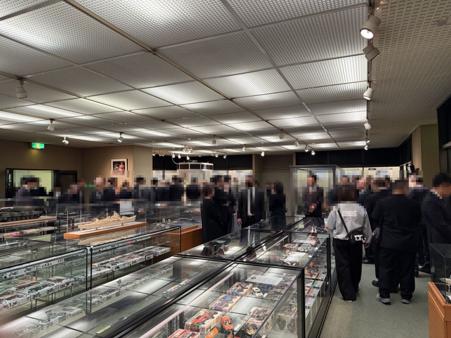 [타미야] 대표 이사 회장 타미야 슌사쿠 이별의 모임 현장 사진_6.jpg