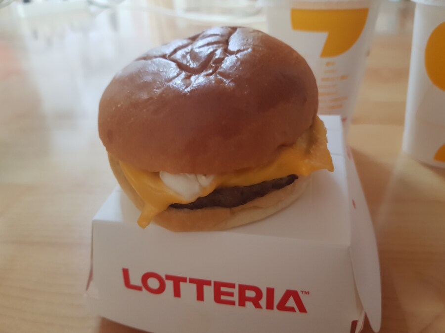 단종된 최애버거 되살리기_2.jpg