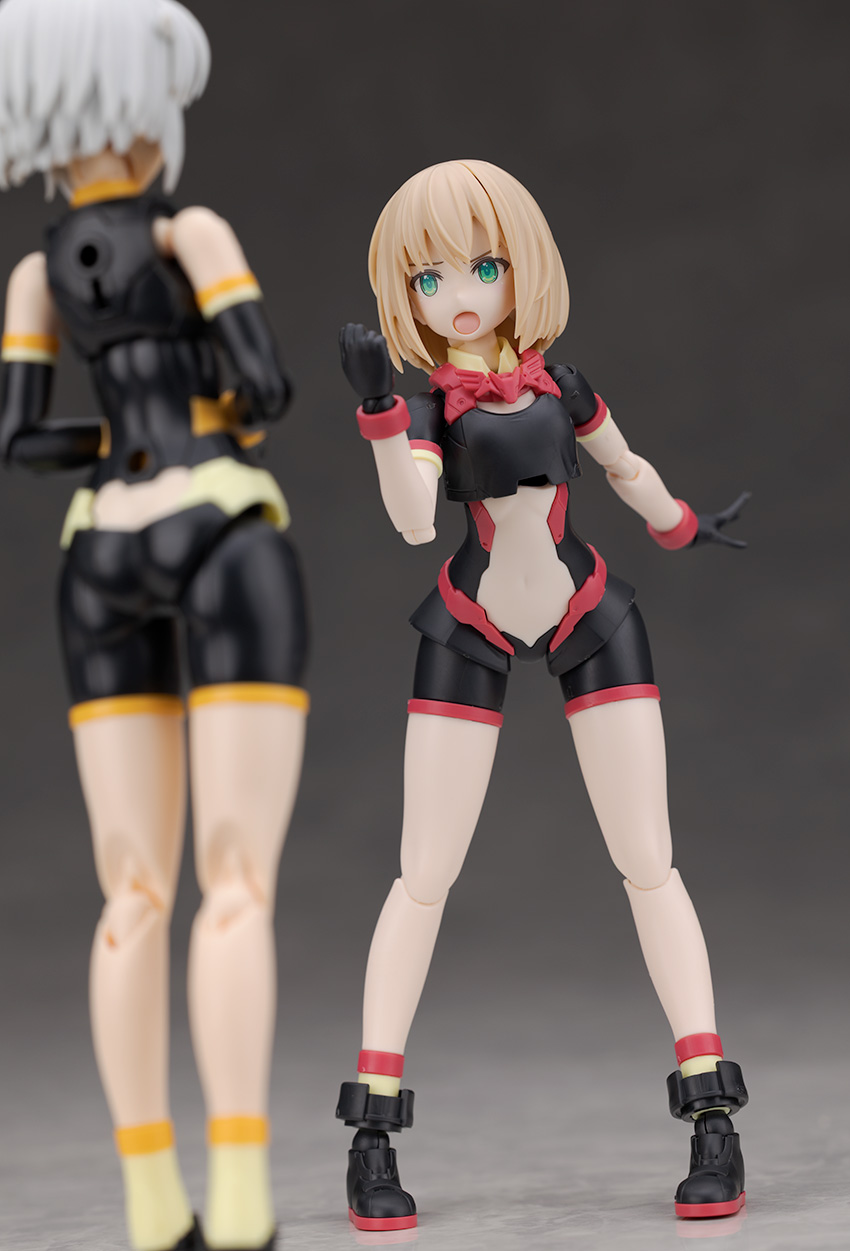 30 MINUTES SISTERS 티아샤 달리아 웨어 [컬러 B] 해외 리뷰_51.jpg