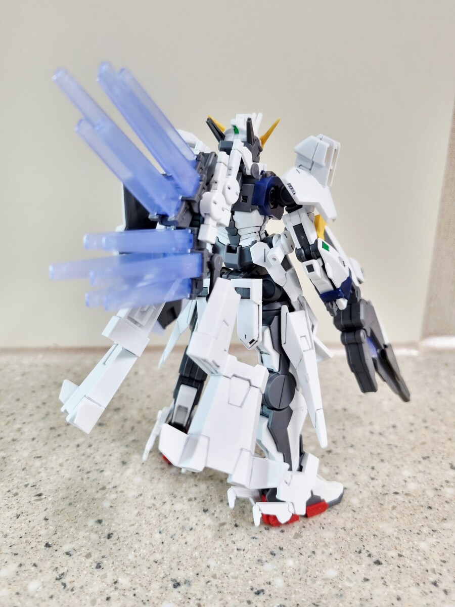 남은 건담은 단 1대뿐.. 건담 지리우스!_13.jpg