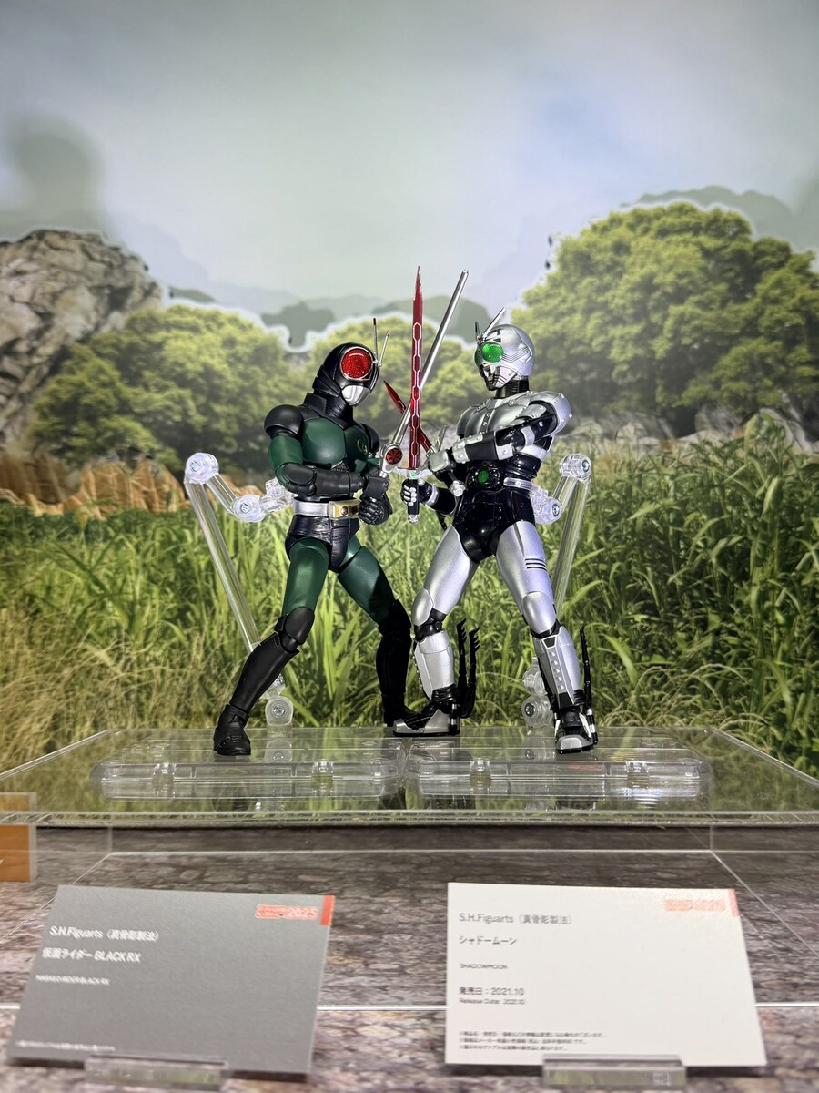 [반다이] 가면라이더 배우들의 타마시이네이션 2025 인증샷_3.jpg