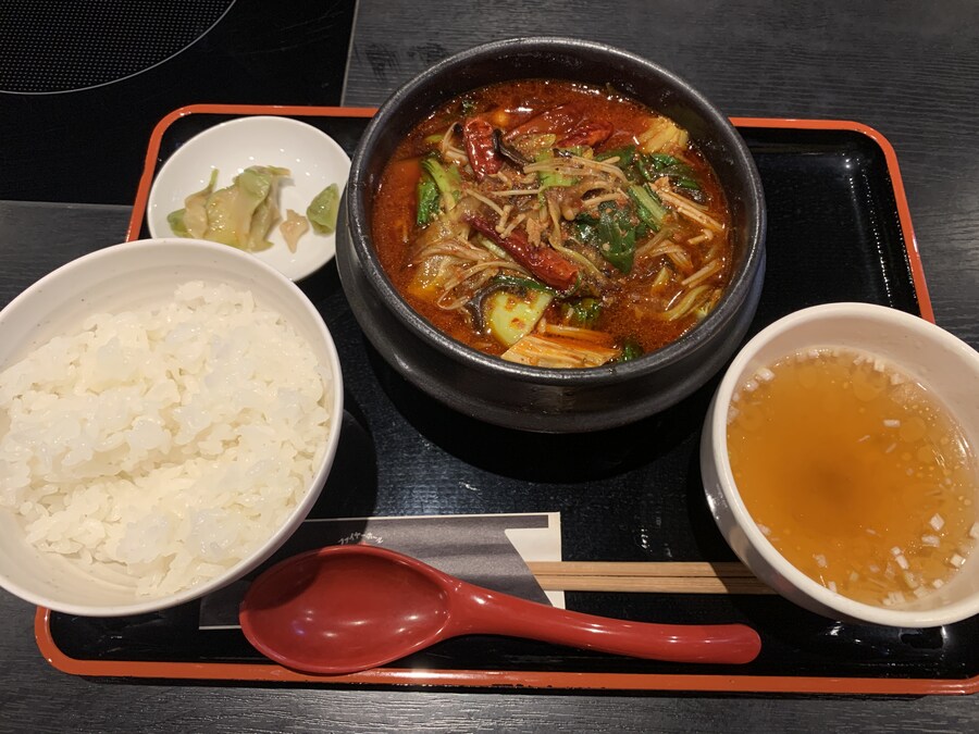 훠궈 고기경단 정식_4.jpg