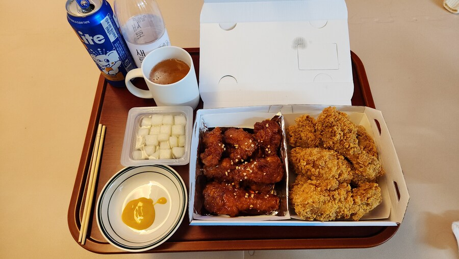 아내가 외출을 해서 슬픈 마음에.._1.jpg