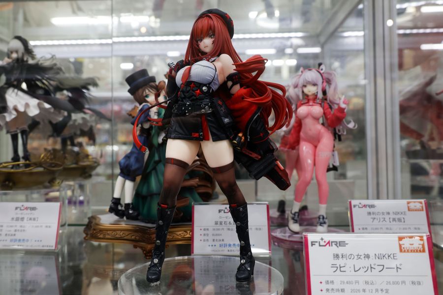 [플레어] 승리의 여신: 니케 - 라피: 레드 후드 전시 사진 2_1.jpg