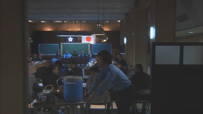 "전설이라고 불리우던 형사가, 이게 무슨 추태입니까?"_5.jpg