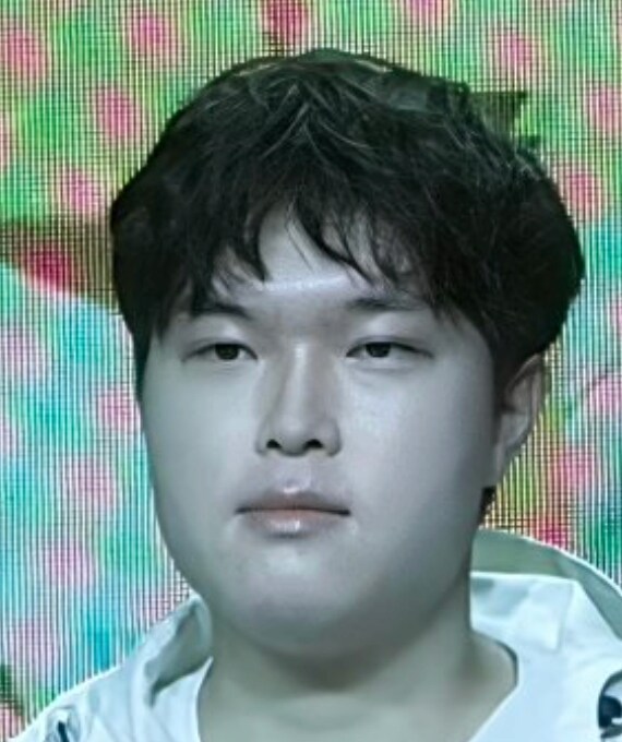 (롤) 중국에서 하는 롤드컵 조별딱 한 1시드팀 에이스 근황_4.png