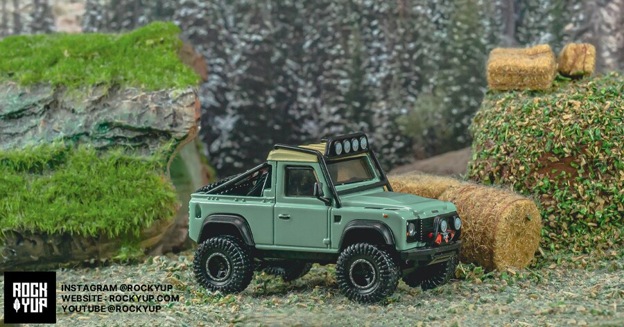 1/64 핫휠엘리트 랜드로버 디펜더90 픽업 민트_15.png