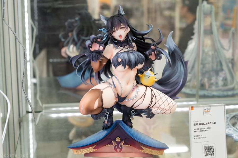 [굿 스마일] 1/7 아주르 레인 - 아타고 달밤의 누나 늑대 전시 사진 2_4.jpg