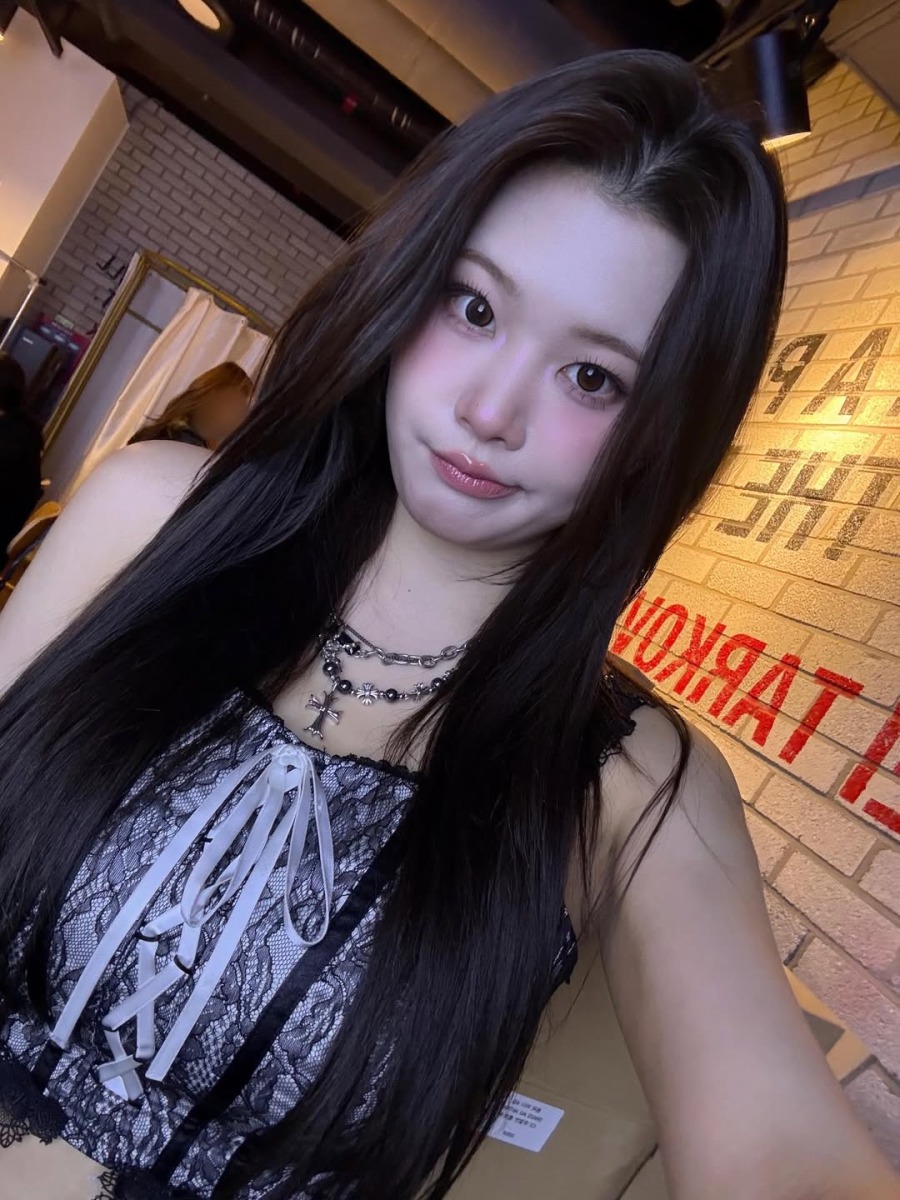 안녕하세요 퍼플키스 수안입니다. 오늘을 끝으로 퍼플키스의 활동이 종료되었습니다.그동안의 여정을 지켜봐 주신 여러분, 진심으로 감사드립니다.뭐가 뭔지도 제대로 모른 채 뛰어든 (7).jpg