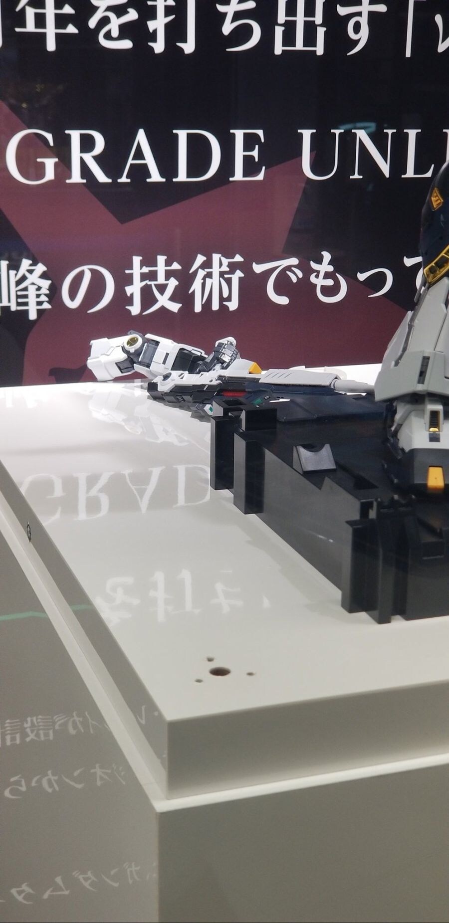 건담) PG 언리쉬드 뉴건담 전시 근황_3.jpg