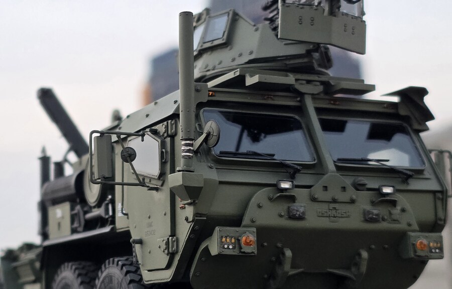 1/35 I♡Kit LVSR MKR18 (With LED)_7.jpg