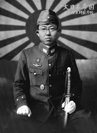 카제나) 지금까지도 계속 파묘되고 불타는건 인과응보라고 본다_1.jpg