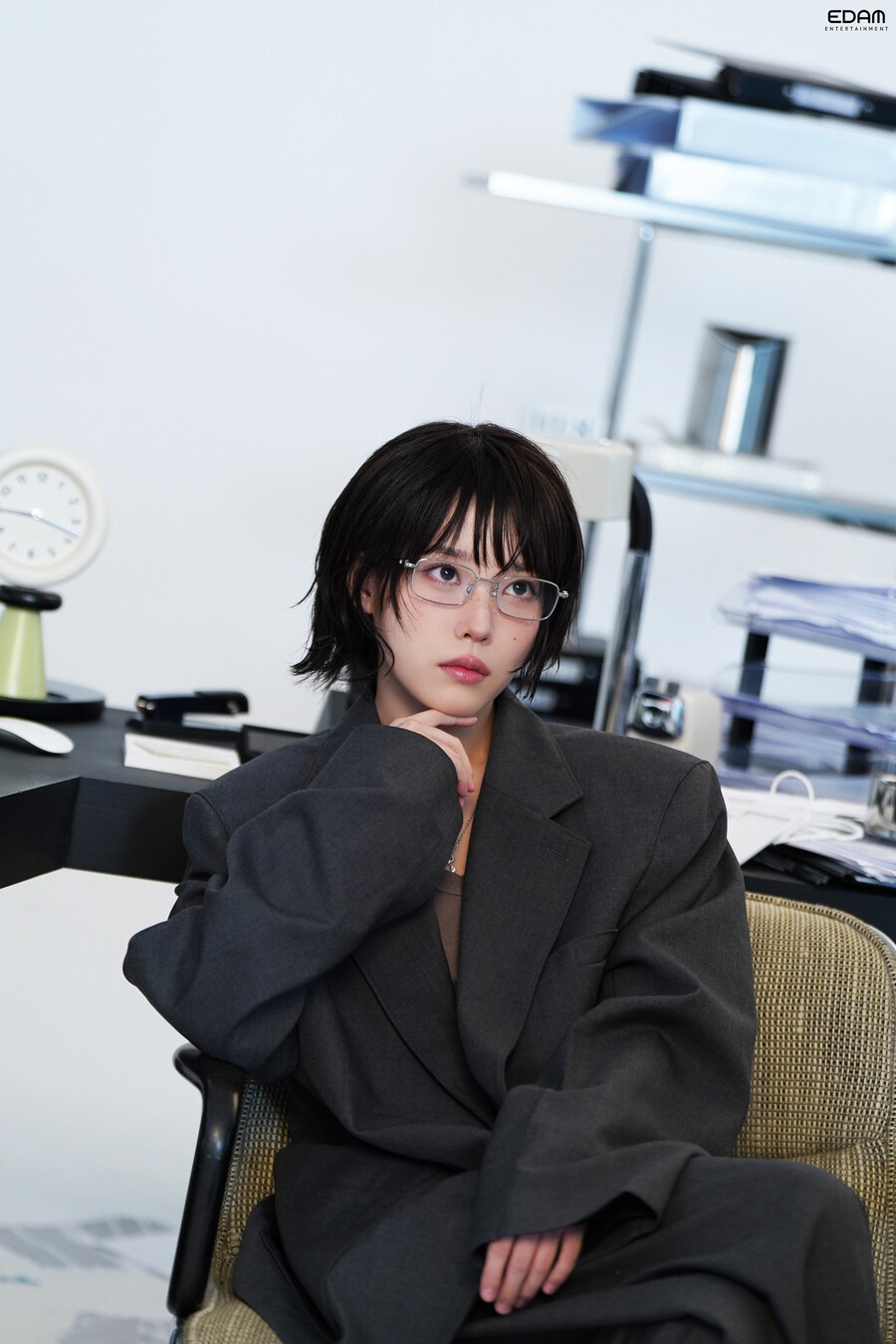 [EDAM] J(ieun)PT야, 아이유 시즌그리팅 비하인드 보여줘(1-20장)_4.jpg