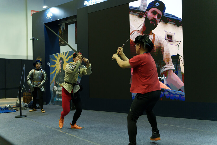 지스타)(스압) 킹덤컴2 arma korea 중세 무술 시연_3.jpg