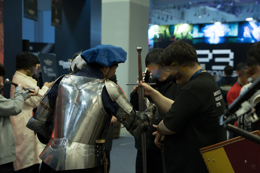 지스타)(스압) 킹덤컴2 arma korea 중세 무술 시연_44.jpg