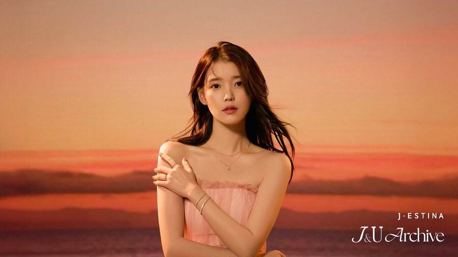 제이에스티나, 아이유 아카이브 2019 - 2025_7.jpg