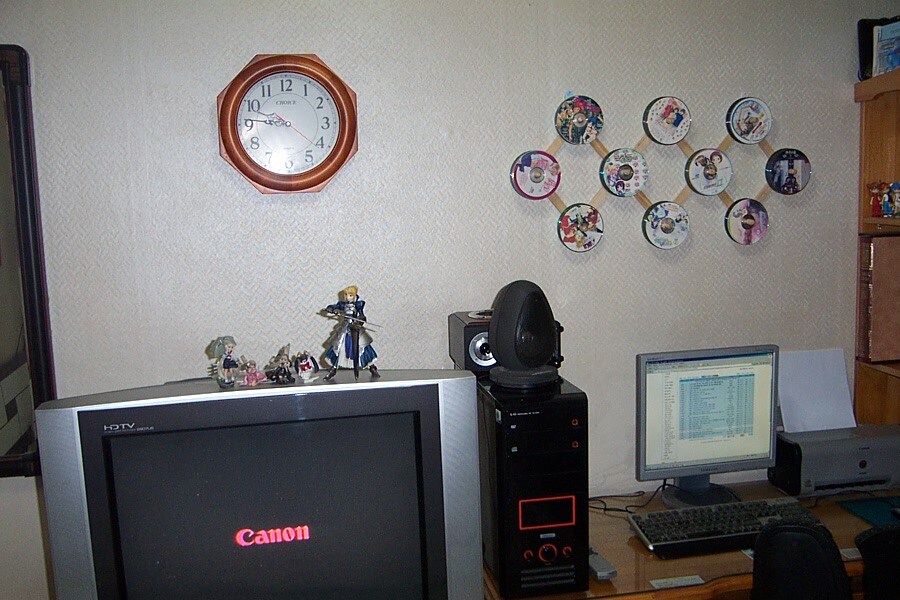 철들지 못한채 시간이 멈춰버린 50세 방사진_9.jpg