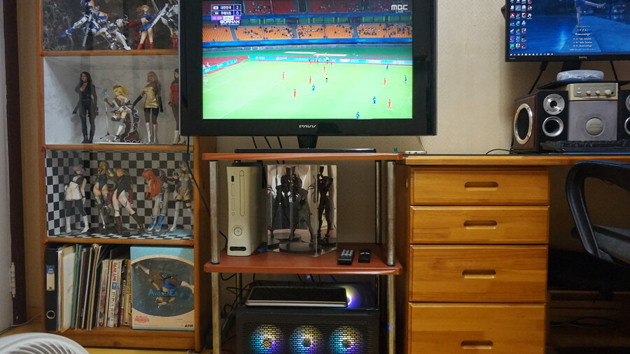 철들지 못한채 시간이 멈춰버린 50세 방사진_30.jpg