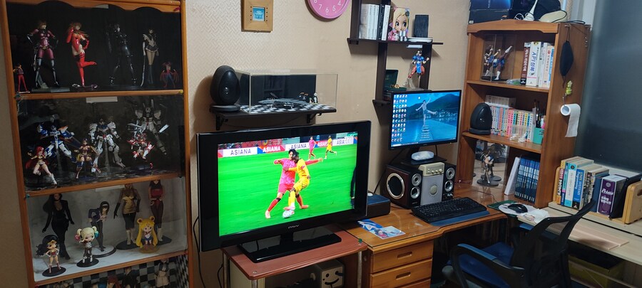 철들지 못한채 시간이 멈춰버린 50세 방사진_32.jpg