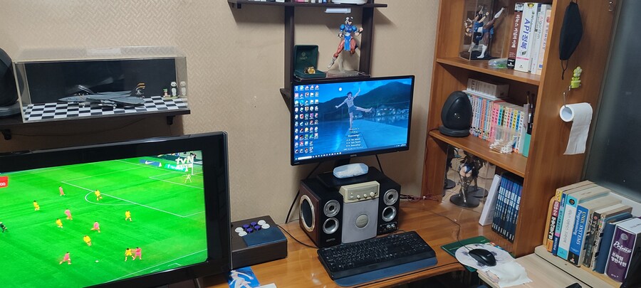 철들지 못한채 시간이 멈춰버린 50세 방사진_35.jpg