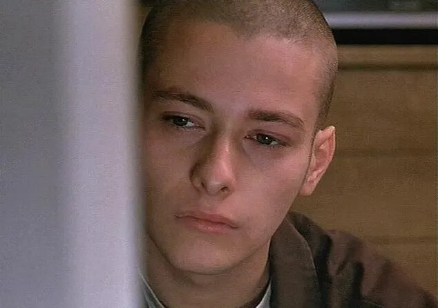 현실 스타의 몰락이 더더욱 가슴아플 때_3.jpg