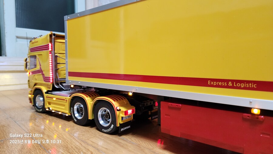 [도색완성] 타미야 1/14 스카니아r620 스케일 RC 트럭_52.jpg