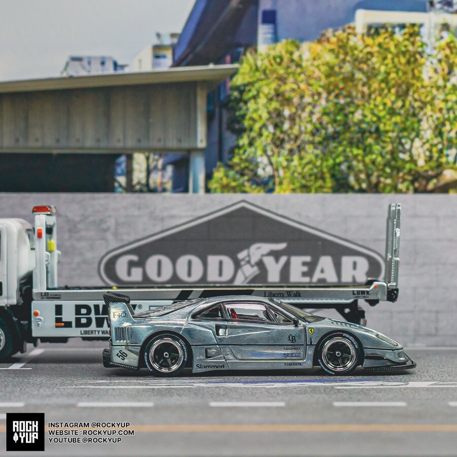 1/64 리버티워크 페라리F40 홍콩 토이카 살롱2023 체이서 버전_28.png