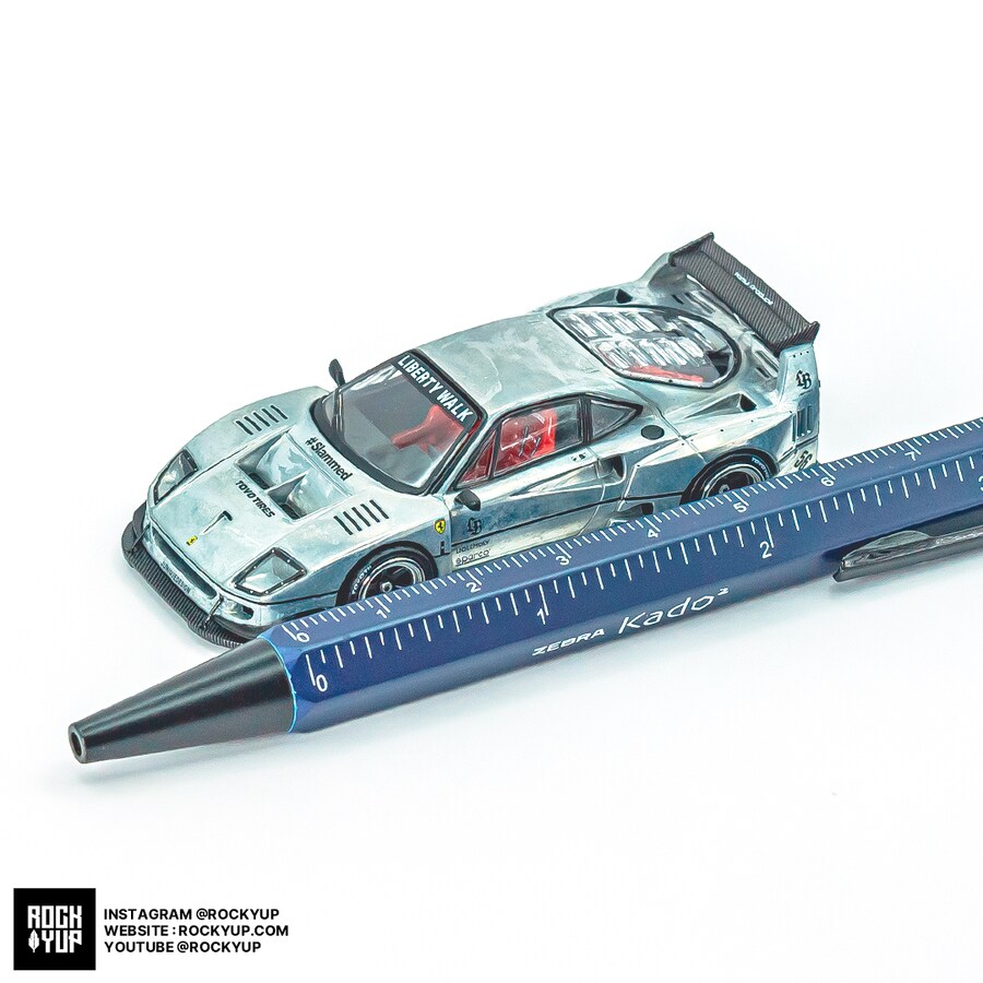 1/64 리버티워크 페라리F40 홍콩 토이카 살롱2023 체이서 버전_47.png