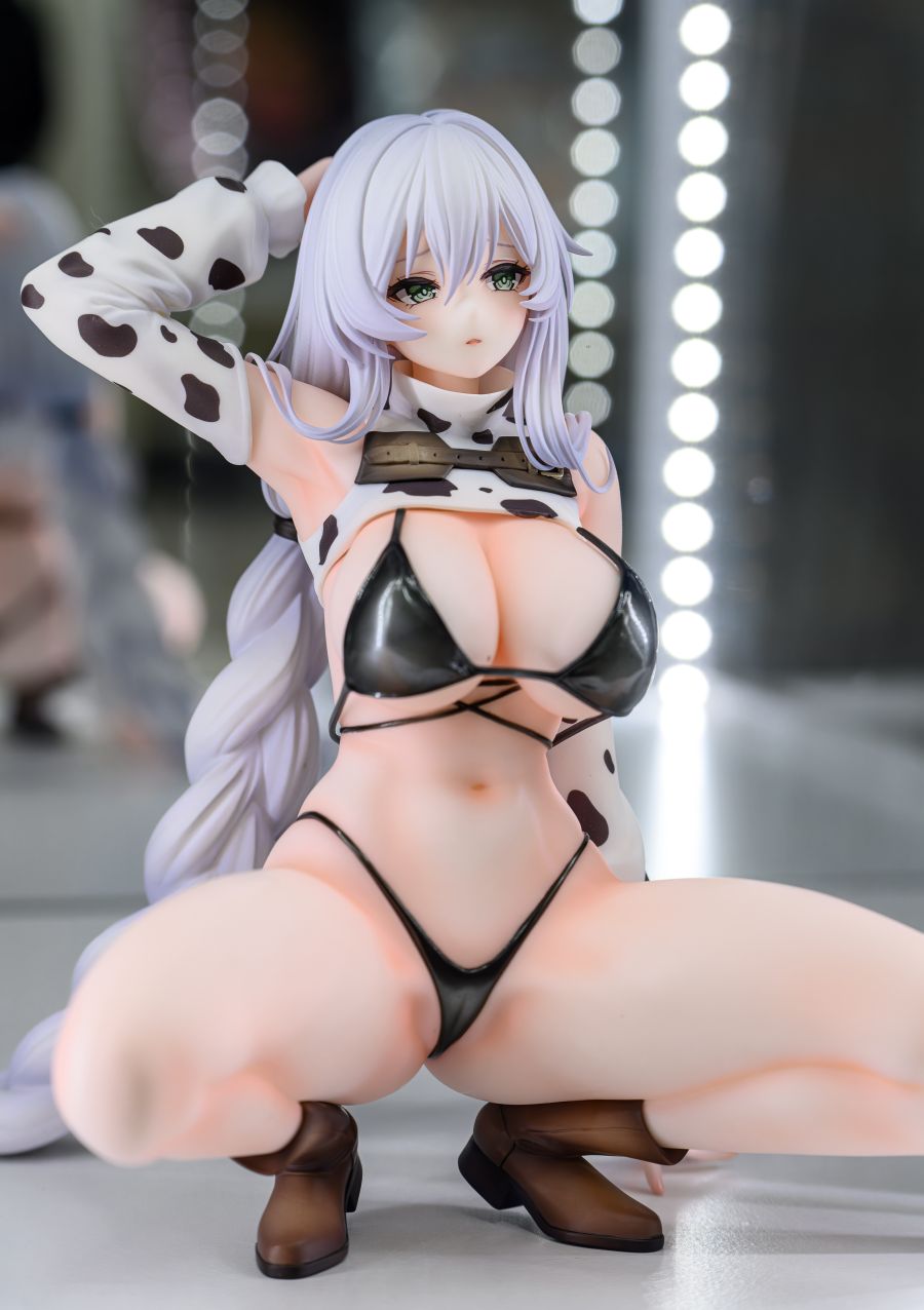 [AniGame] 아주르 레인 - 파고 이노센트 핫 웨이브 탈착 전시 사진 2_1.jpg